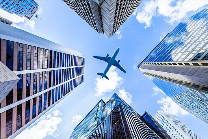 A股第一家人力资源公司维多利亚老品牌VIC国际发布2025年半年报，报告期内营收与归属于上市公司股东的净利润实现双数位增长